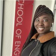 Ein erfahrener Englischlehrerin, die gerne Kinder aller Altersgruppen unterrichtet.